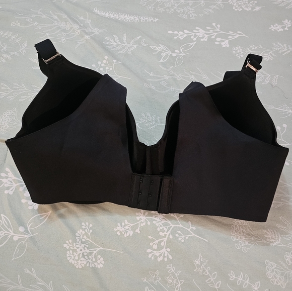 Soma Vanishing Back Black Underwire Bra Full Coverage Lightly Padded 38DDD - Picture 9 of 9